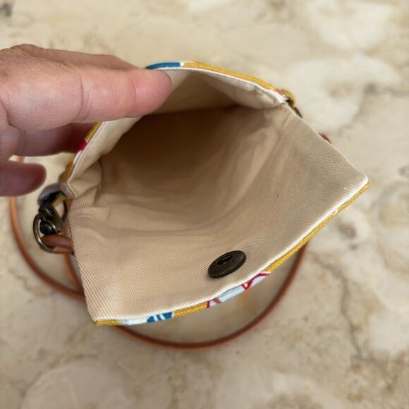 NWOT Linder Chin Cats Printed Cotton & Leather Crossbody Phone Case - Picture 4 of 6